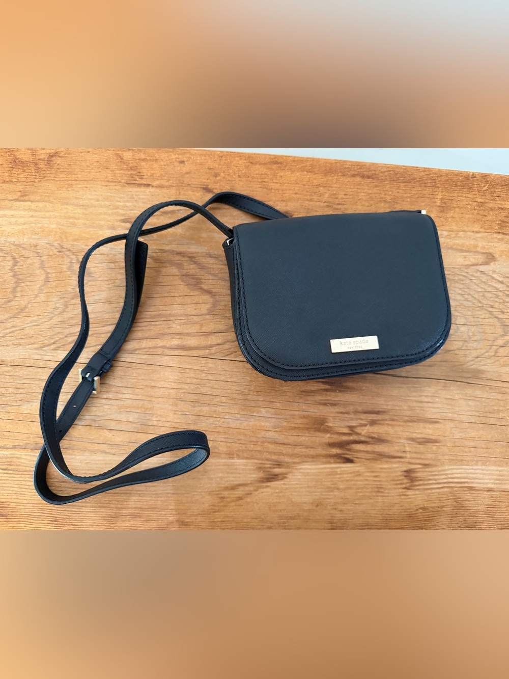 Kate Spade NY Laurel Way Carsen Saffiano Leather Crossbody Bag Black Purse